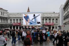 34_giant-advertising-venice_miss sixty