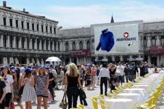 41_giant-advertising-venice_murphy