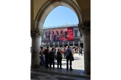 25_giant-advertising-marciana-library-venice_lavazza