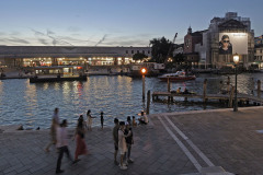 19_giant-advertising-scalzi-church-venice_balenciaga