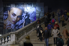 48_giant-advertising-scalzi-church-venice_tomford