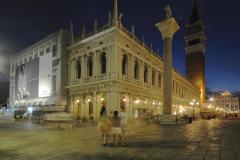 27_giant-advertising-zecca-palace-venice_lacoste