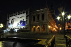 39_giant-advertising-zecca-palace-venice_pandora
